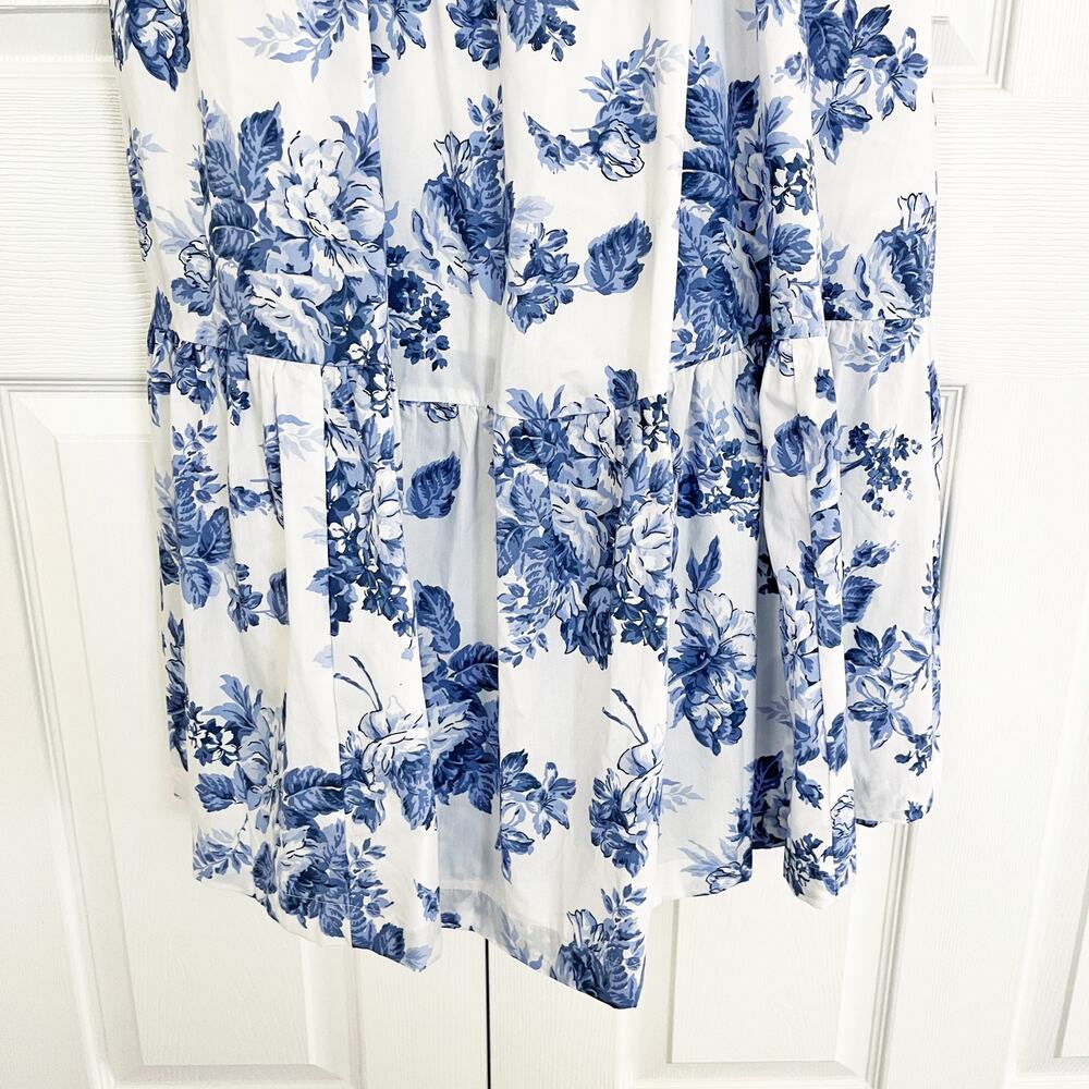Abercrombie & Fitch Emerson Poplin Puff Sleeve Midi Dress in Blue Floral - Picture 6 of 10